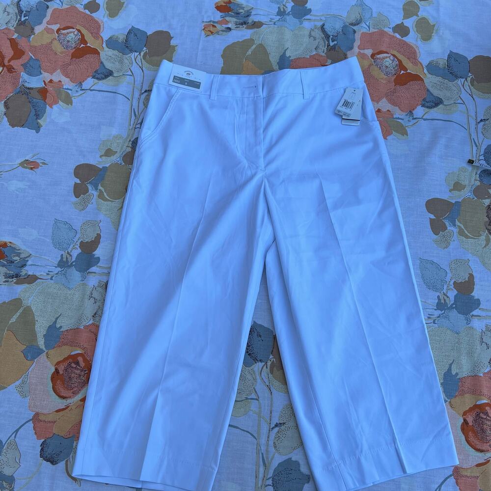 Monterey Club Women’s White Capri: Size 8: NW